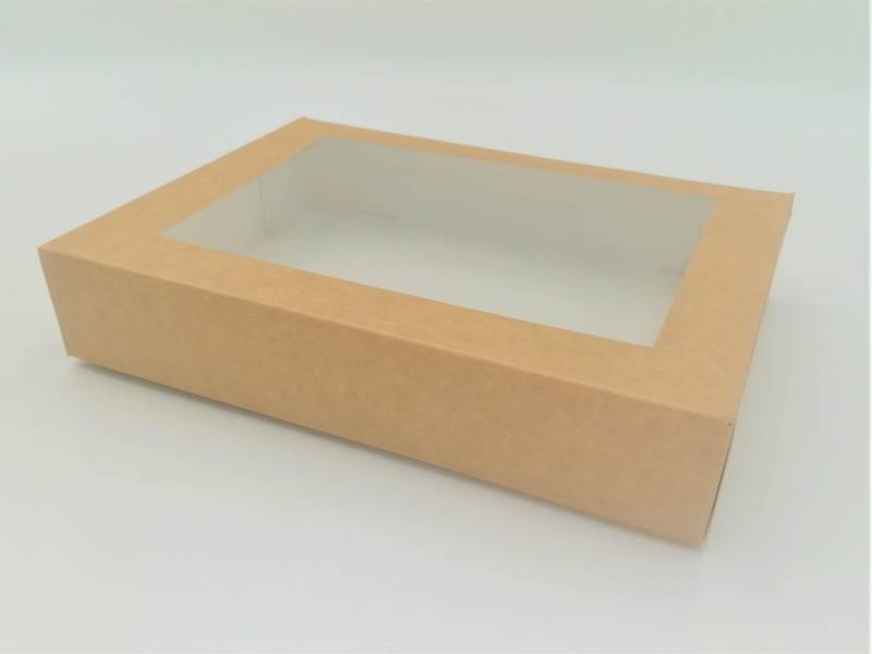 Pudełko kraft z okien.  230x150x50 a'100