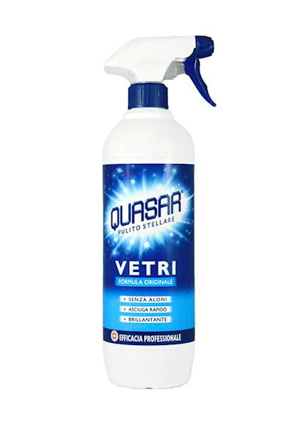 Płyn do mycia szyb Vetri z alkoholem Quasar spray 580 ml (Kod 5630)