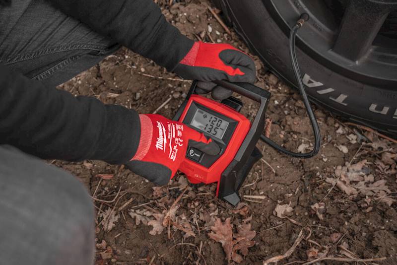 Kompresor sprężarka akumulatorowa 8,27 bar   Milwaukee M12 BI-0  4933464124