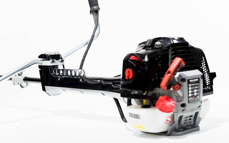 KOSA SPALINOWA NAX800B  1,35 kW  1,84KM  42cm