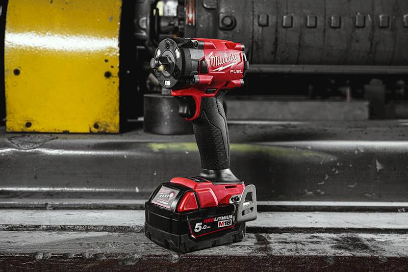 Klucz udarowy Milwaukee M18 FIW2F12-0X 1/2 339Nm - 4933478443