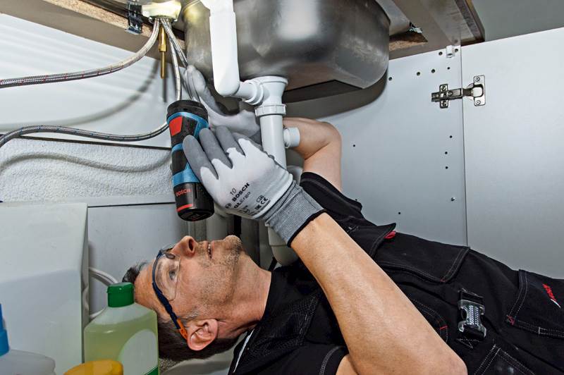 LAMPKA AKUMULATOROWA BOSCH GLI 12V-80