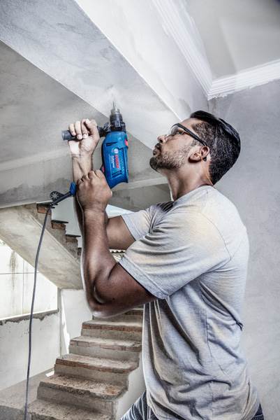 WIERTARKA UDAROWA BOSCH GSB 550 550W