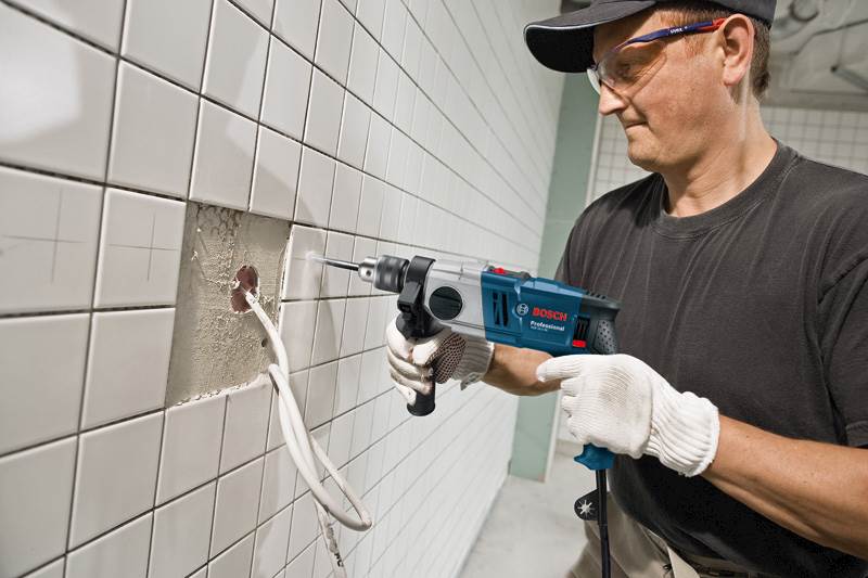 WIERTARKA UDAROWA BOSCH GSB 18-2RE 800W
