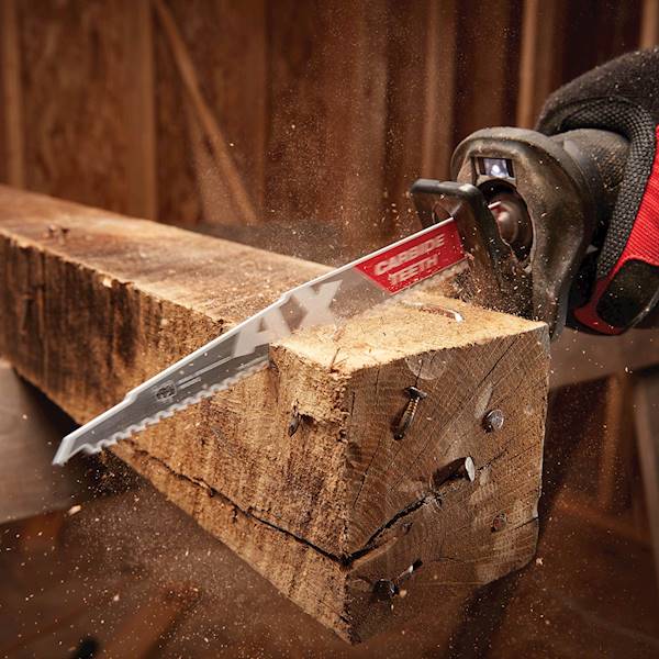 Brzeszczot - drewno z gwoździami 23cm Milwaukee AX - 48005226