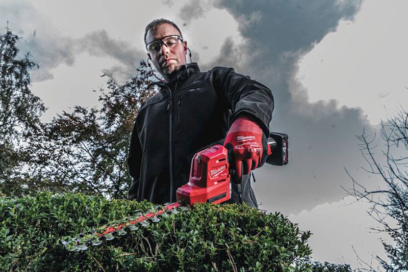 Nożyce do żywopłotu 20cm Milwaukee M12FHT20-0