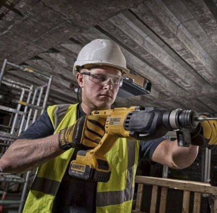 MŁOTO WIERTARKA Akumulatorowa   DeWalt DCH133M1-QW SDS+ 18 4Ah
