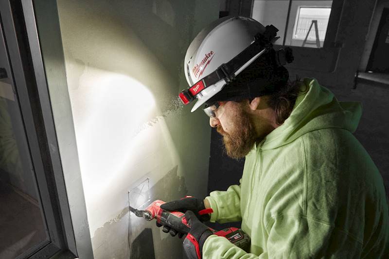 Lampa lampka czołowa czołówka Milwaukee IR HL450   4933478587