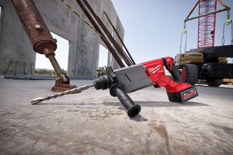 Młotowiertarka 4,9J SDS+ Milwaukee M18 FHACOD32-0C   4933492140