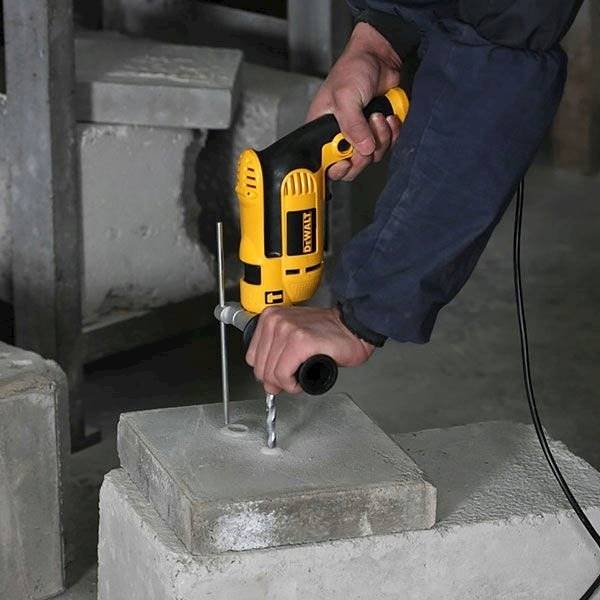 Wiertarka udarowa DeWalt DWD024S-QS 701W 13mm   Uchwyt samozaciskowy !