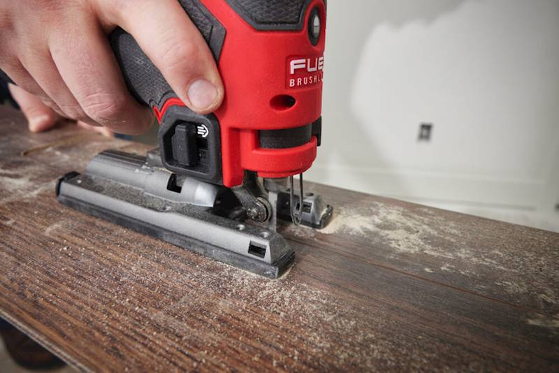 Wyrzynarka akumulatorowa Milwaukee M12FJS-422X   4933493348