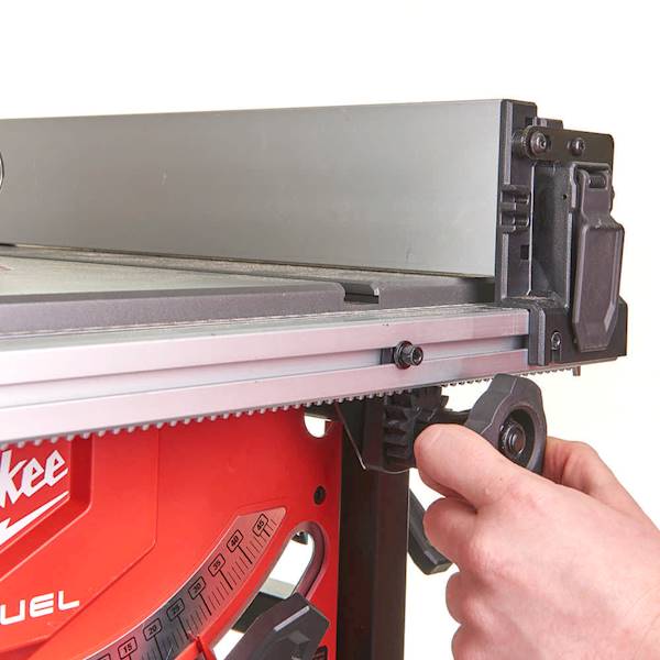 Piła pilarka stołowa 210mm Milwaukee M18FTS210-0   4933464722