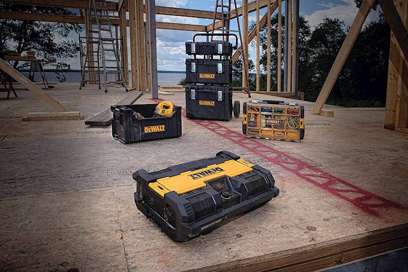 Radio budowlane DeWalt DWST1-75659-QW Ładowarka