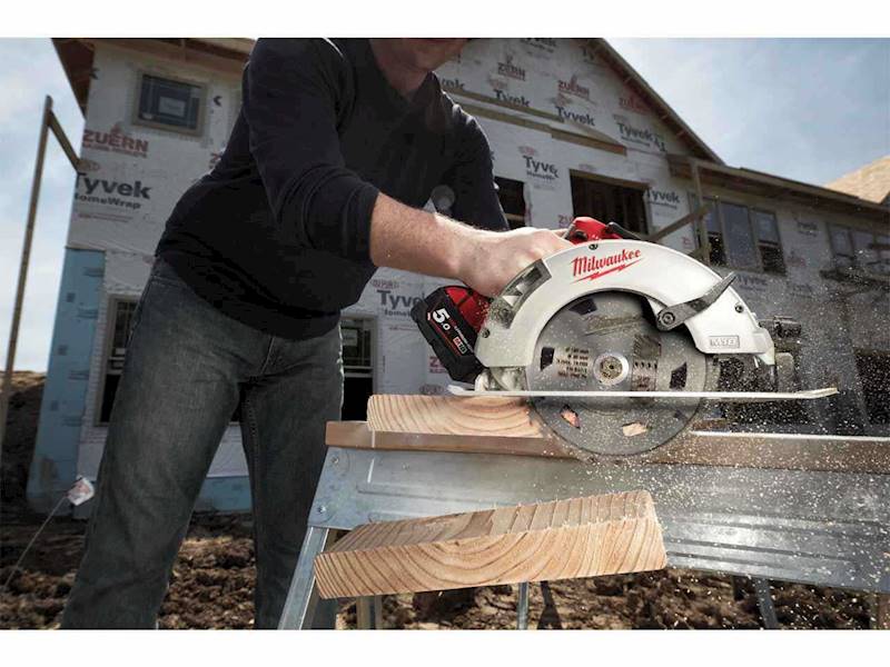 Piła Pilarka Tarczowa Milwaukee M18 BLCS66-0X  -   4933464589   Body + KUFER