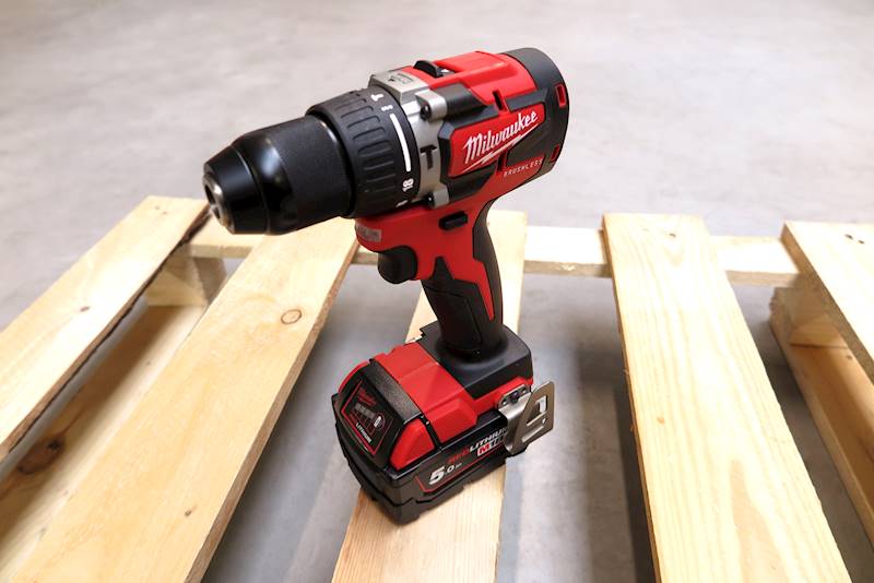 WIERTARKO-WKRĘTARKA UDAROWA M18 CBLPD-502C  MILWAUKEE - 4933464558