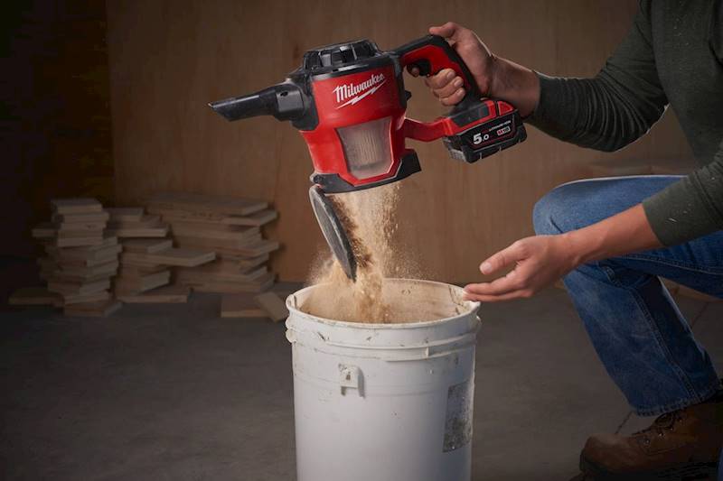 Odkurzacz akumulatorowy Milwaukee M18CV-0 HEPA - 4933459204