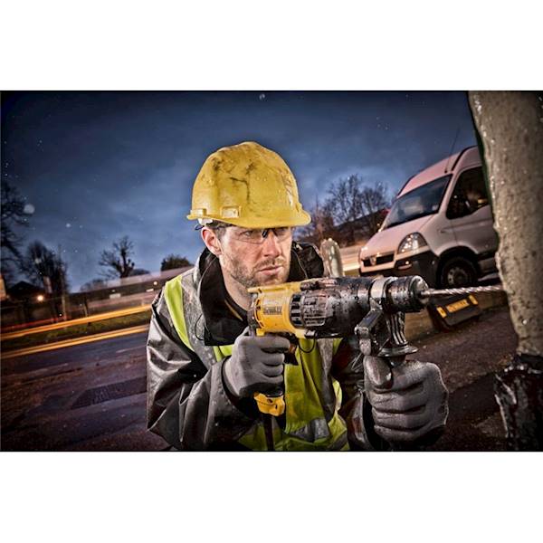 MŁOTOWIERTARKA DEWALT D25133K-QS 800W SDS+