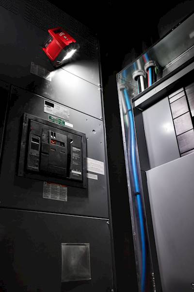 Lampa LED obracana magnes Milwaukee M18PAL-0 - 4933464105