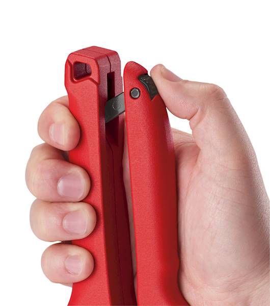 Obcinak nożyce do rur PCV PEX PE PB 63mm Milwaukee - 4932464173