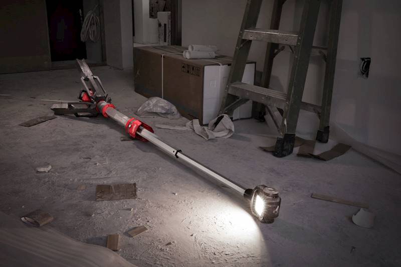 Lampa akumulatorowa LED 2000lm Milwaukee M18SAL-0 Body   4933451246