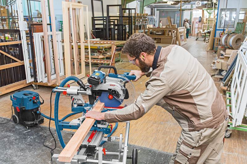 PIŁA UKOŚNICA BOSCH GCM 350-254