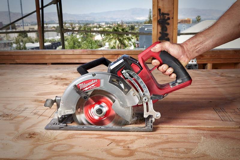 Piła pilarka tarczowa Milwaukee M18 FCSRH66-0 Body