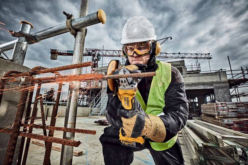 Szlifierka kątowa DeWalt DCG406NT -XJ KUFER