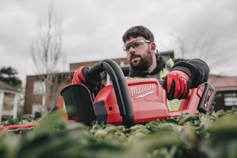 Nożyce do żywopłotu akumulatorowe Milwaukee M18FHT45-0 45cm   4933479677