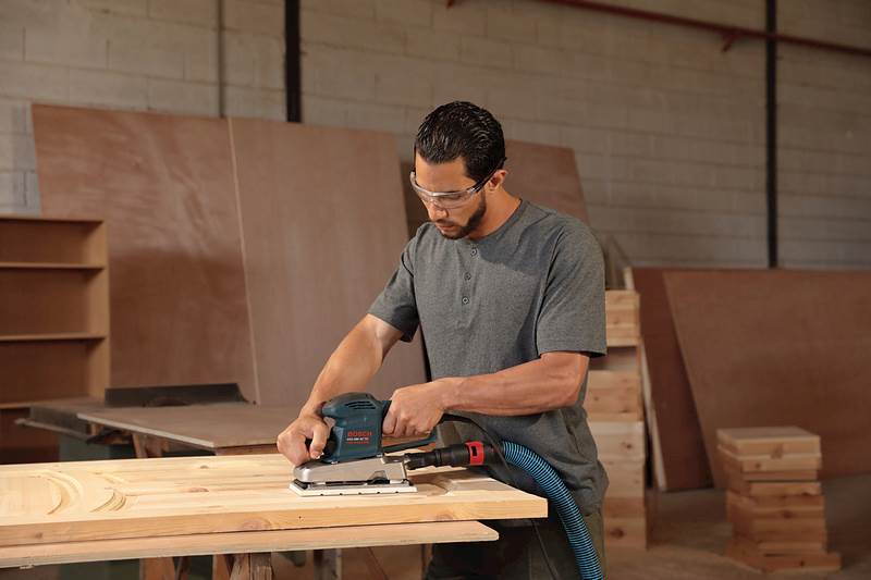 SZLIFIERKA OSCYLACYJNA BOSCH GSS 280AE 330W BOX 