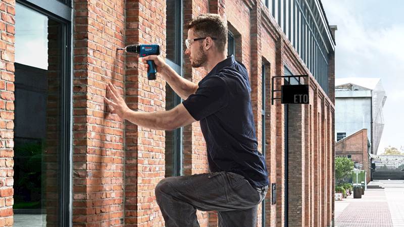 WIERTARKO WKRĘTARKA BOSCH GSB 120-LI 1X2,0Ah