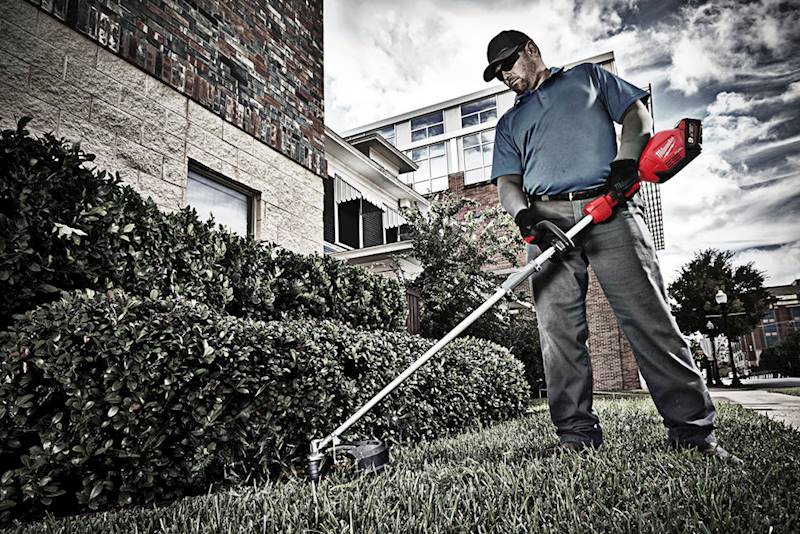 Podkaszarka akumulatorowa 40cm Milwaukee M18FOPHLTKIT-0   FUEL - bezszczotkowy silnik  4933464956