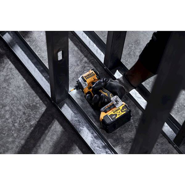 Zakrętarka udarowa 205Nm  DeWalt  DCF850NT-XJ