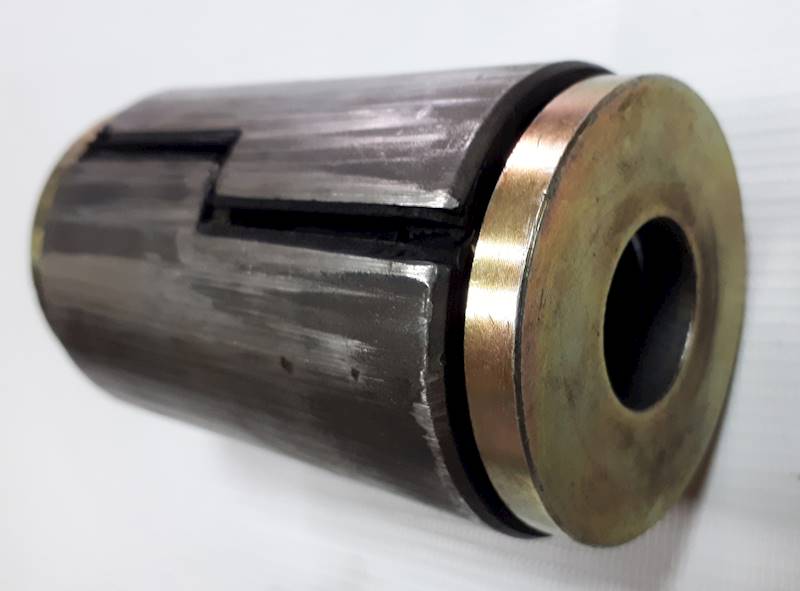 SILENBLOK 24X63X106 RESOR PRZÓD XF   DAF1368283   