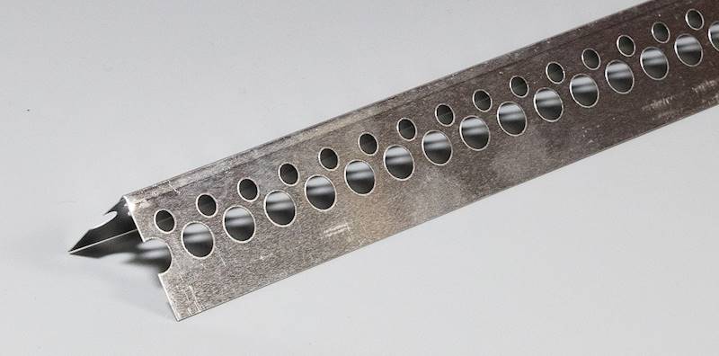 Narożnik aluminiowy 0,35x30mm 2,5m