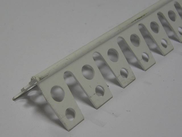 Narożnik PVC do łuków 3m