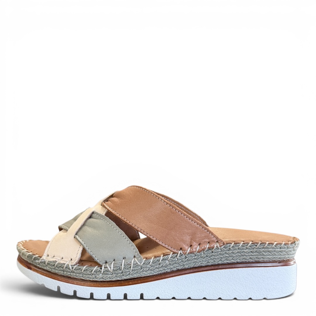 SOKOLSKI MET148-0136 KLAPEK NA KOTURNIE COCO 2 • Rozm. D.: 37