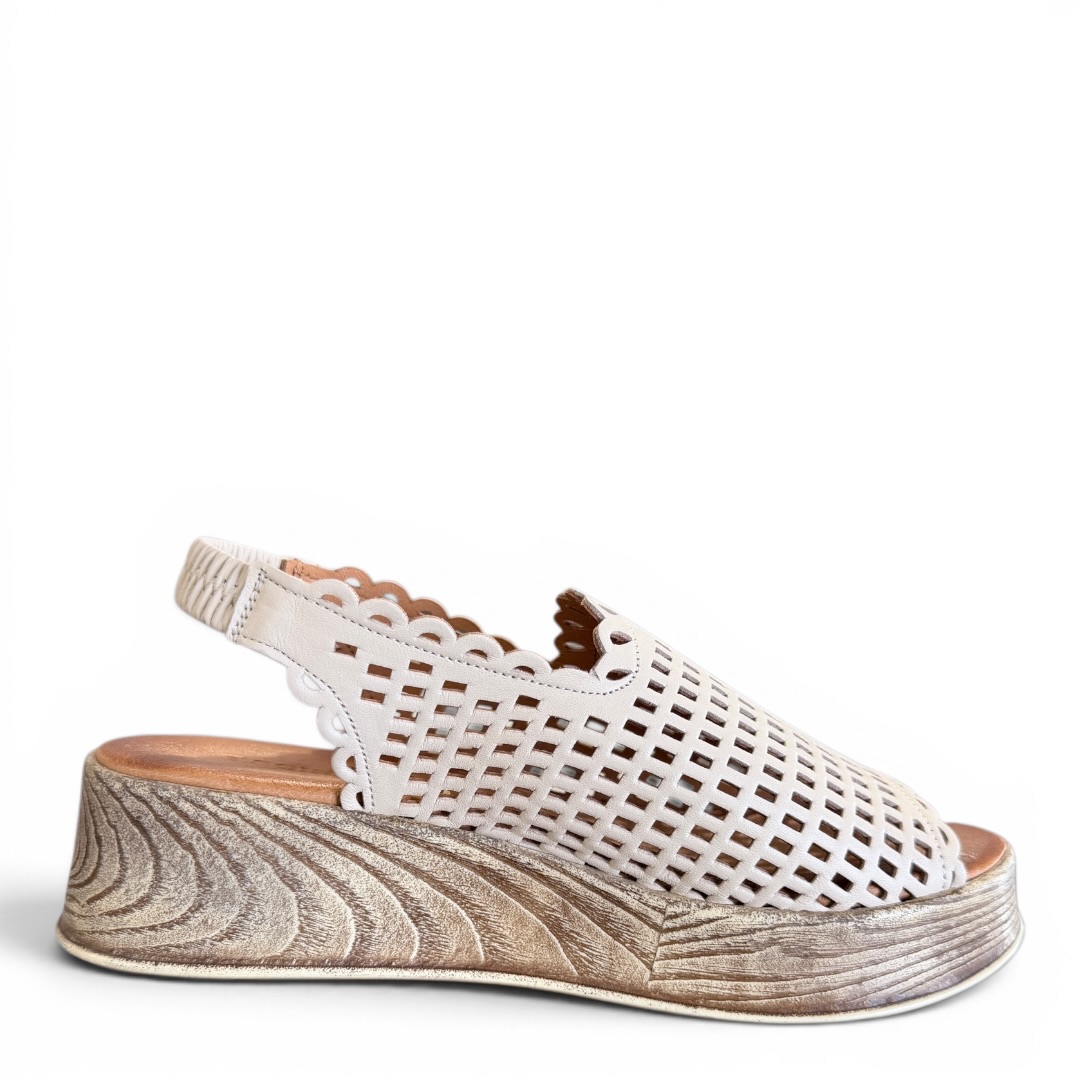 SOKOLSKI MIR l26-724 SANDAŁ NA KOTURNIE BEŻOWY • Rozm. D.: 41