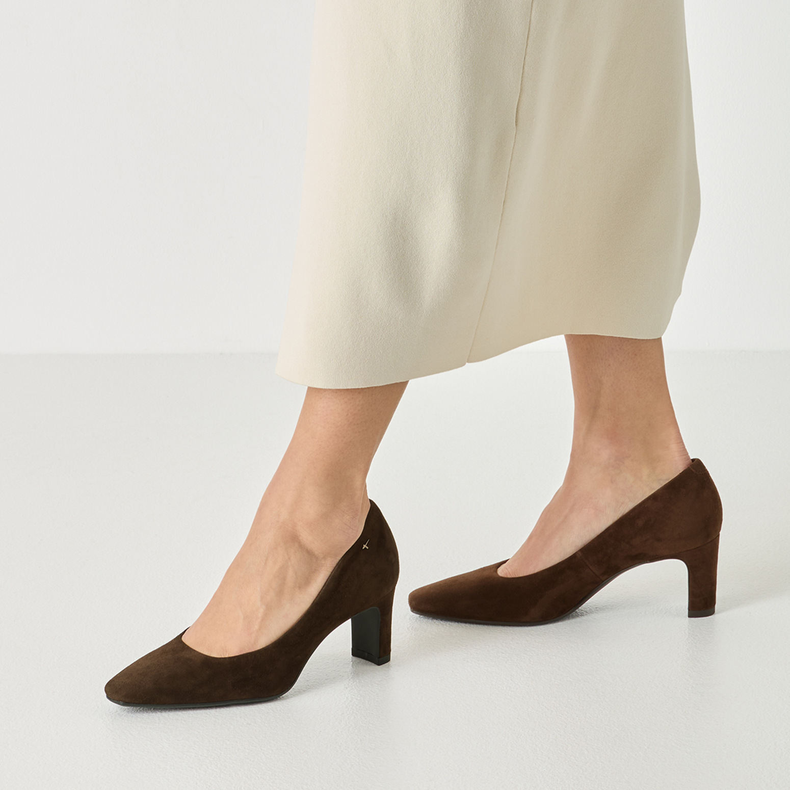 TAMARIS  1-22455-47-304 CZÓŁENKO MOCCA • Rozm. D.: 41