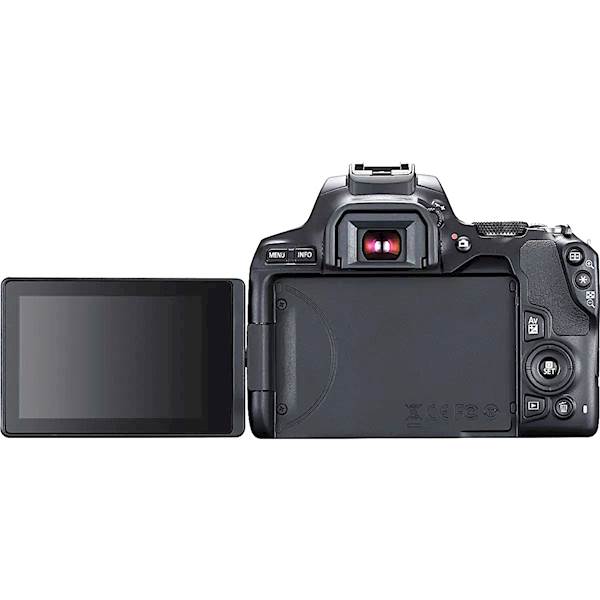 CANON EOS 250D + EF-S 18-55