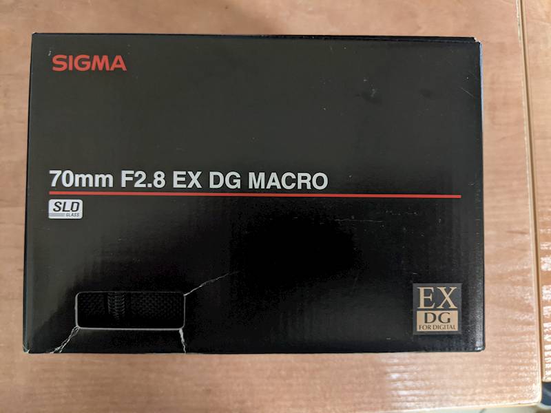 SIGMA OBIEKTYW 70mm F2.8 EX DG MACRO CANON