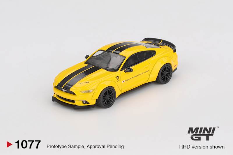 MINI GT 1:64 FORD MUSTANG LB-WORKS TRIPLE YELLOW 2015
