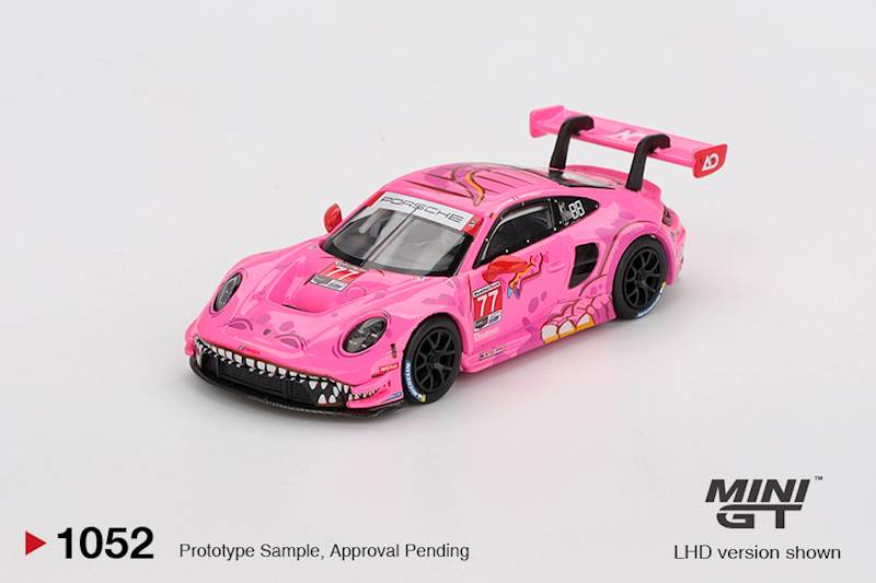 MINI GT 1:64  ROXY PORSCHE 911 (992) GT3 R #77 2024 IMSA ROAD AMERICA AO RACING