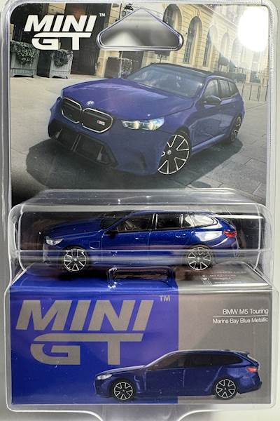 MINI GT 1:64 BMW M5 TOURING (G99) MARINA BAY BLUE METALLIC 2024 (BLISTER)