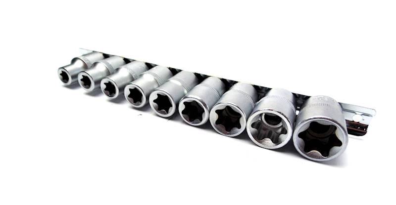 KLUCZE-NASADKI SPLINE 1/2 9CZ F-T NA SZYNIE E10-E24