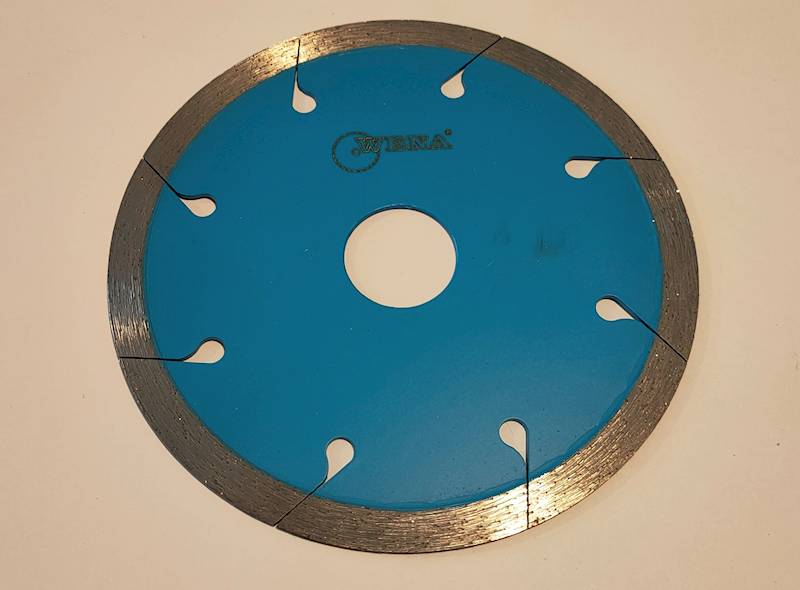 TARCZA 115MM DO CIĘCIA I UKOSOWANIA GRESU, SPIEKÓW