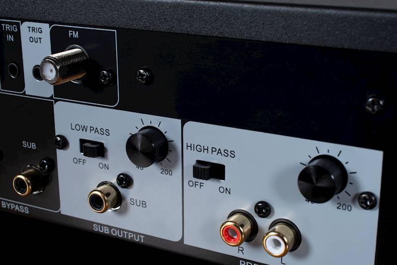 PRZEDWZMACNIACZ STEREO EMOTIVA BASX PT2