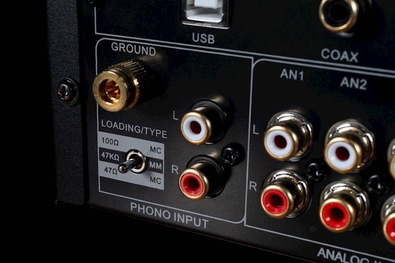 PRZEDWZMACNIACZ STEREO EMOTIVA BASX PT2