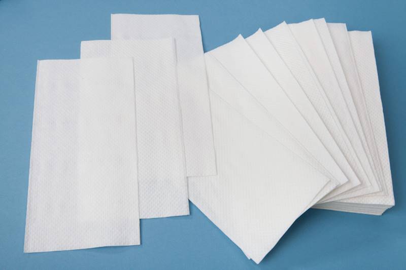 Ręcznik papierowy typu ZZ biała makulatura