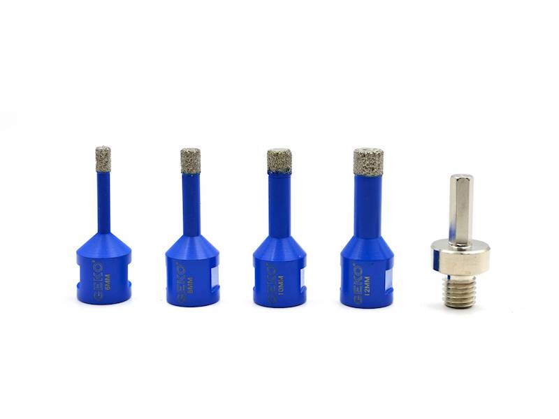 OTWORNICA DO GRESU M14 GEKO  /4 SZTUKI/NA SUCHO/