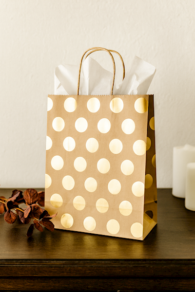 Torebka na prezenty L w kropki 33x25